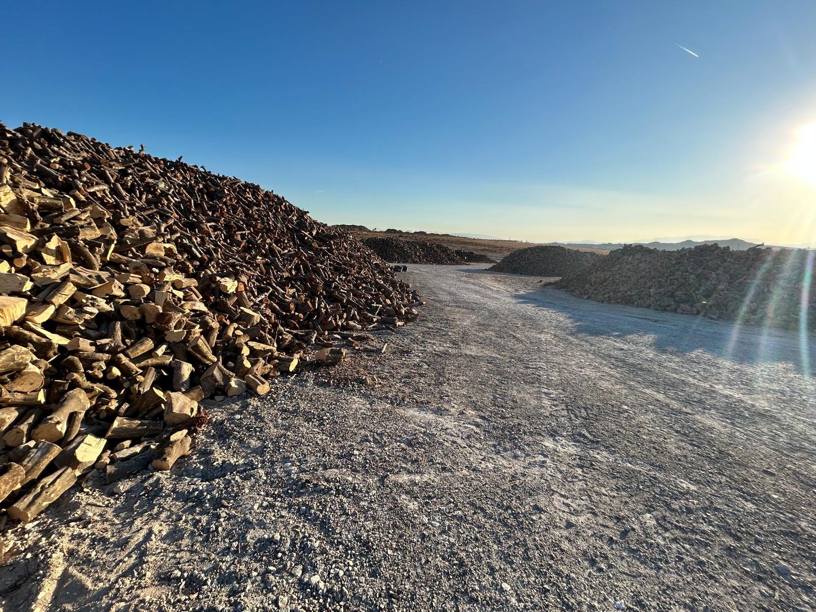 Leña seca para chimenea en Murcia - Fuego Premium